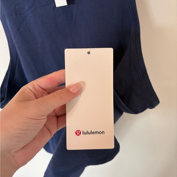 NWT Lululemon Squad Goals Tank Top Size 10 Dark Blue - Picture 3 of 7